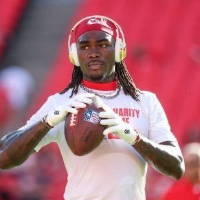 Cxmxthzine's profile picture. kitron fan