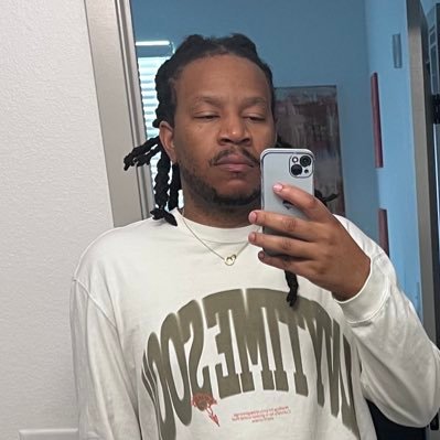 NBAPaint1's profile picture. Creator. No Raising Canes disrespect tolerated. I still haven’t sold all my Jabari Parker stock.