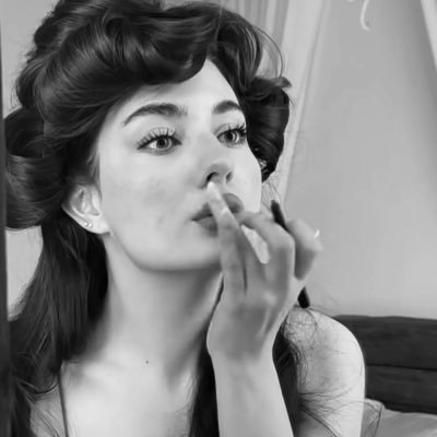 lyoon5i's profile picture. اللهم الجنه #لأبي. https://t.co/VQdQ7zD2Xb