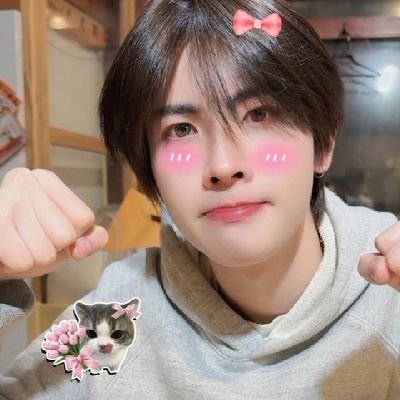 Tulip_p30's profile picture. 👉หม่ามี๊น้องเฟิร์สวัน👈✿#Tle_mtm #firstone✿ 
 *❀#TleFirstone❀* ∘   ₊✧#เติ้ลเฟิรส์วัน✧₊∘