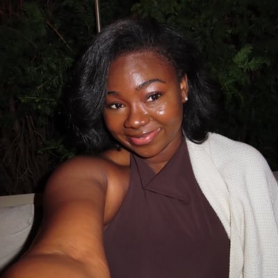 DominiqueRosee_'s profile picture. Computer Science major 👩🏾‍💻
