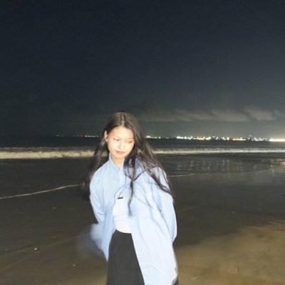 Elin_JKT48's profile picture. @jkt48 member 🪻🐈‍⬛ | Business & endorsement : 081123404848 (Feli)