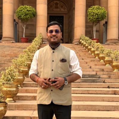 advsatyamrajput's profile picture. Advocate, Supreme Court of India 🇮🇳 Founder- Justice for Rights Foundation https://t.co/pWkmyE2gRd #Socialactivist #belongs to Farmers and Indian Army