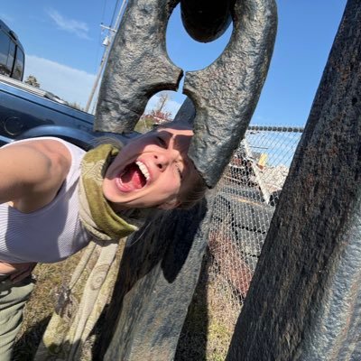 JessicaLKile's profile picture. I am the voice in my head {( and sometimes the "typer" on your screen)}, You are me as {( I )} see myself. *and the not forgetter*.