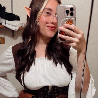 shanshann94's profile picture. happiest sad girl you’ll ever meet