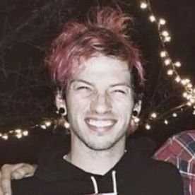 pooockers's profile picture. no.1 tummyache sufferer ★ read strawpage for dni ★ priv @sx1cideszn