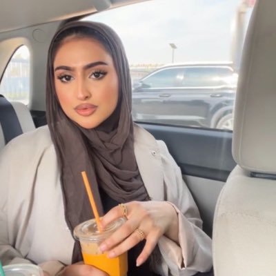 withbshor's profile picture. 