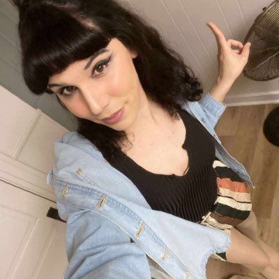 DoeEyedAutumn's profile picture. 29 | I Play Video Games | Cars | Sim Racing | RPGs | Battlefield | HYR On Forza | Streamer | GT : Cali Autumn