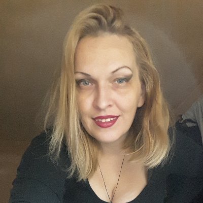 sandrastanisic8's profile picture. 
