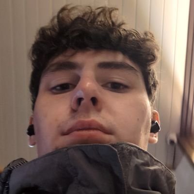 NiallHignett's profile picture. 'someone found a thesaurus'