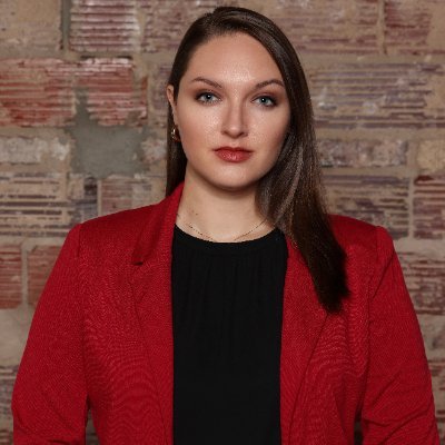 ashley_godwin's profile picture. Emmy-winning journalist turned PR professional