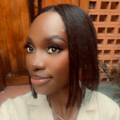Busayomee_'s profile picture. Haematologist// Medical laboratory scientist. Absolutely doing the best I can. Baking my baby @fabricbybuzz_.Aspiring PM. Your number 1 fabric dealer.