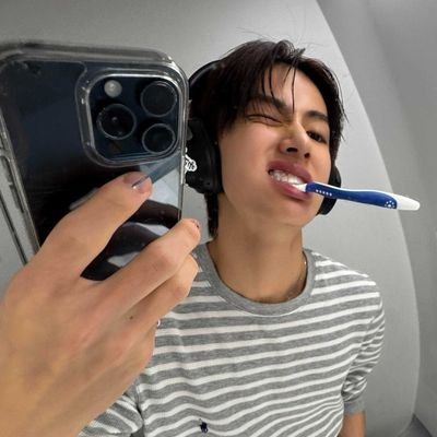 dalkeom's profile picture. 