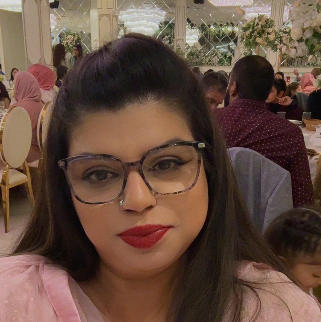 NasaraHussain3's profile picture. 