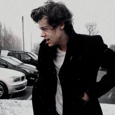 isalwayslarry's profile picture. love wins. x