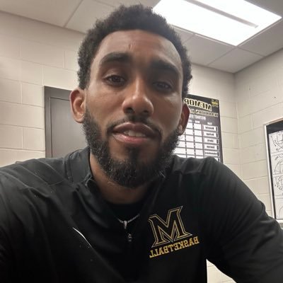 Bretson M.♠️ Profile