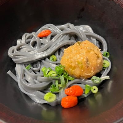 M_aka_Osakana's profile picture. 限界社会人 | 殻破りたい