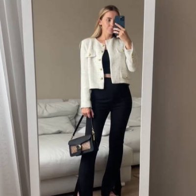 AimeeBache's profile picture. I enjoy exploring the world through travel, such as road trips in a motorhome or overseas travel