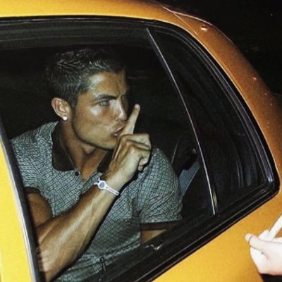 perescec's profile picture. Free my nigga @jairbolsonaro