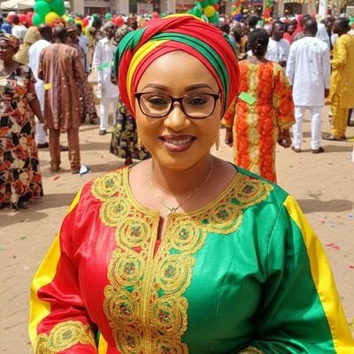 redemptee's profile picture. Ce pays aux quatre régions naturelles, mérite mieux. La Guinée est perdue mais sa rédemption est possible, elle va s'opérer grâce à une lutte acharnée. 🦸‍♂️