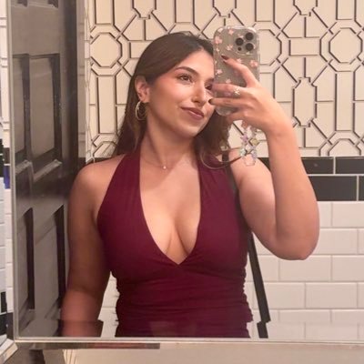 flyado's profile picture. @teamliquid Socials Manager || Opinions are my own || @AuclairFloros is my wife