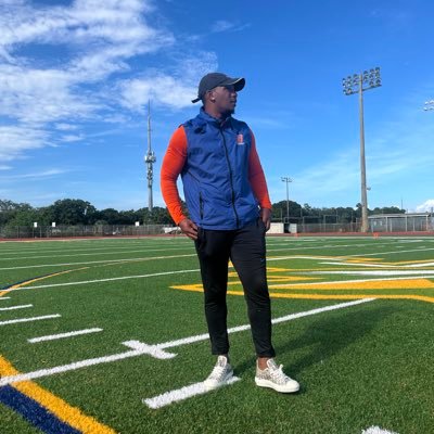 one5_live's profile picture. Page of Frank Brown Former XFL, CFL Player Bethune-Cookman Alum 🏈 Founder of Route Chemist 🧪, Receiver Specialist, Offensive Coordinator at Palm Beach Gardens