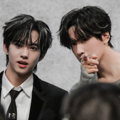 MOUXIESHIKE's profile picture. 捕捉展丞的幸福瞬间💖💚🥰🦊🐰