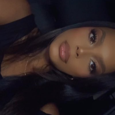 y_alanisx's profile picture. Woman of Faith ✞