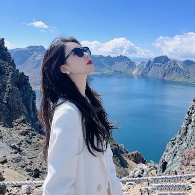 didi5678's profile picture. Fashion • Travel • Good vibes only 😊🇺🇸❤️
