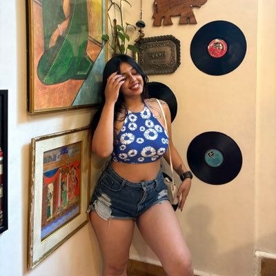 anubha_porwal's profile picture. AI Product Designer, building and creating. I run a cat boarding business and share life through lifestyle, fashion & food 🎨🧘‍♀️🌱🌮