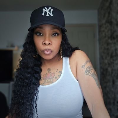 NellzBK_'s profile picture. Brooklyn Baby 🗽 90's Raised Me 🇬🇾🇹🇹 #UnapologeticallyBlack #TwitchAffiliate  #THATCOMMUNITY Stream Team member. 
Twitch Black Unity Guild member.