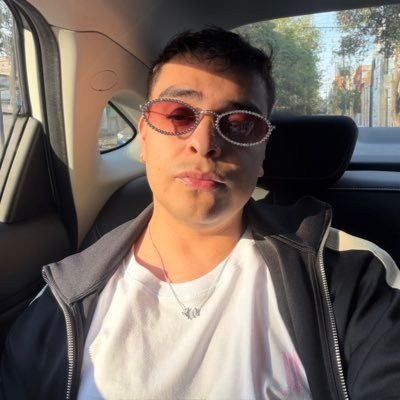 georgiegvrciv's profile picture. live fast. die young. be wild. have fun. ♡