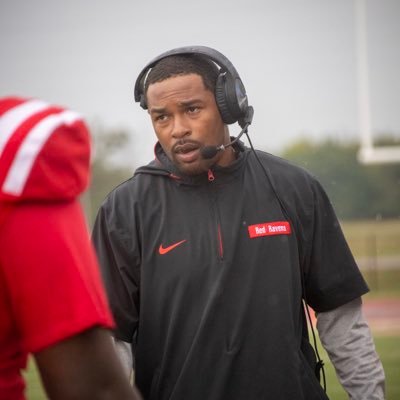 CoachRich_23's profile picture. Father-Husband-Ball Coach! S/O to God™ #JucoProduct Former #NFL Defensive Back #GreyCup103Champion Defensive Coordinator at @Red_Raven_FB