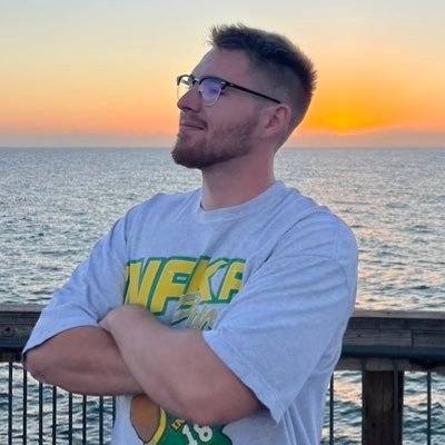 thedakotacrane's profile picture. Midwest 🌾  .helping creators make $1-10K from their phones in 45 days DM “UGC” for 1:1 coaching info 🫨