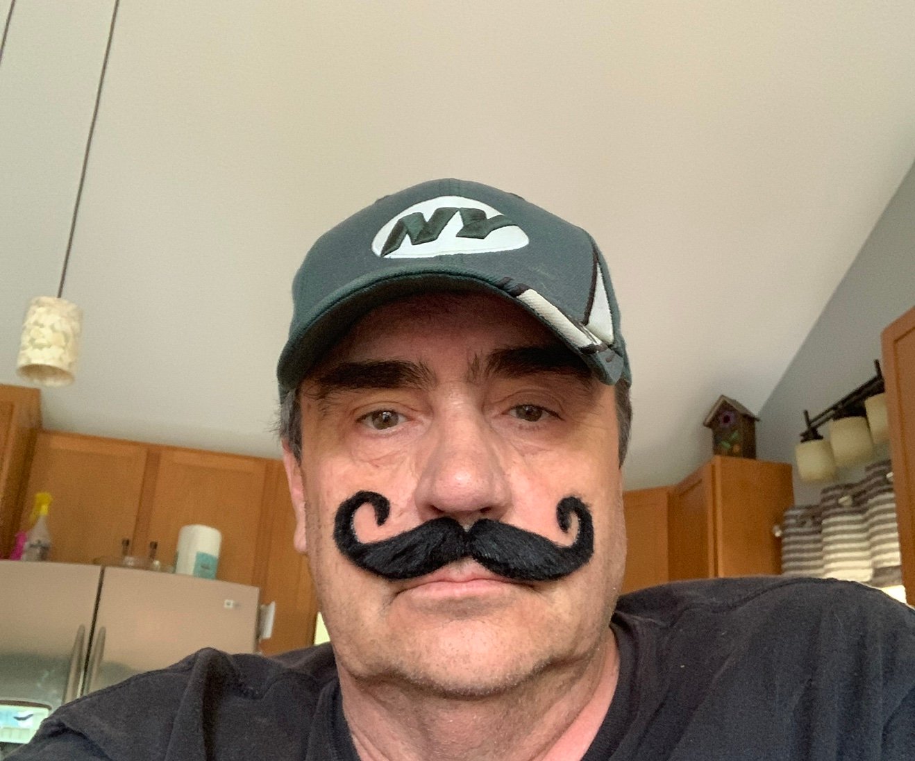 BobEckersovsj's profile picture. 