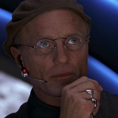 DirectorOnSol's profile picture. Official account for $DIRECTOR | Do6N8m8ssowyAvXs2tkGKkJ8vaNC8H5oRkMdr9shpump