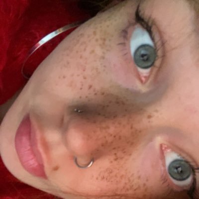 grinsepoo's profile picture. 👺 ich bin wieder hier,..es geht mir gar nicht gut