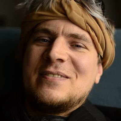 DejanLauber's profile picture. Vereinspräsident Botkins Charity Project, Anfragen gern direkt an @BotkinsCharity .
ME Bettlägerig von Aktivierungstherapie (GET & CBT). #millionsmissing