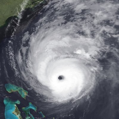 JailbreakMeiPod's profile picture. Eclipses, 🌙 Hurricanes ⛈️🌪️ & Tech📱|iPhone: iPhone SE 3 • iOS 26.2 B3📱|Astro Photographer📸🌕 Alt: @LunarEclipseCD|Eclipse Count = 5