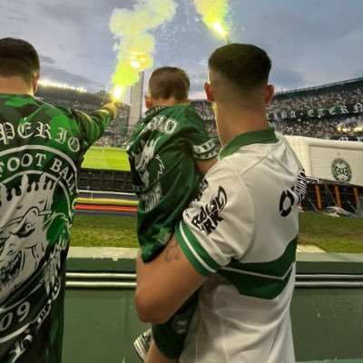 marcelohlif's profile picture. Sei que você não entende o quanto é difícil viver 10 anos à frente