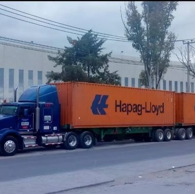 Bravovelaz16's profile picture. estamos de vuelta con la 7tima,
un ☕, Sol, pueblito,tv, caminar, montaña, 🌊,, la soledad no es para todos.