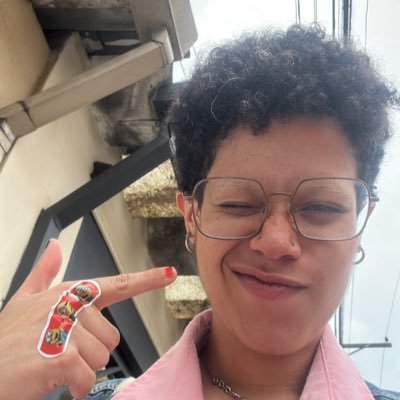 luesaudade's profile picture. robotics? gnarly • ele/elu/ile • 23