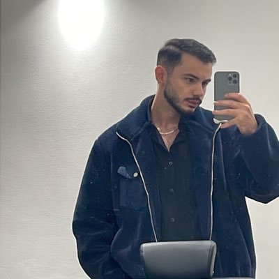 UndemBatuhan's profile picture. 