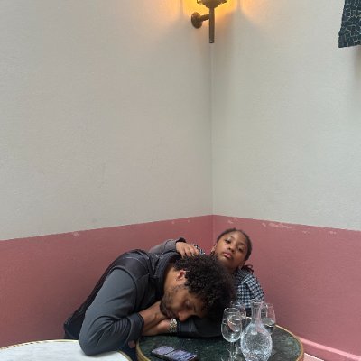 disizfr's profile picture. trois p’tits chats