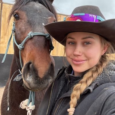 roseluna38's profile picture. living my life on my own terms