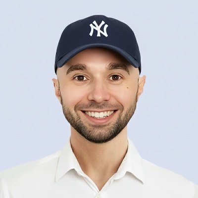 rsnbrg's profile picture. Design & Tech