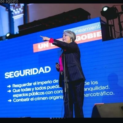 TomaLaVia's profile picture. 