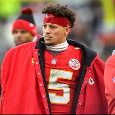 HitStickHicks's profile picture. @Chiefs • @Royals • @KUAthletics • @DallasStars • @Polo_Capalot