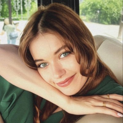 Mialm2021's profile picture. 