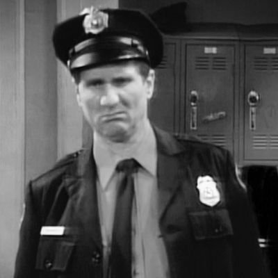 kapitanmar33055's profile picture. wielbicieli audiobooków,  demokrata!